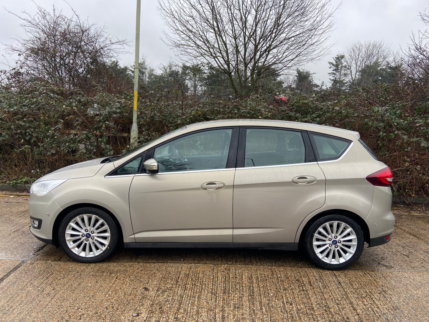 Used Ford C-Max 2016 for sale - 77407188: Photo 10