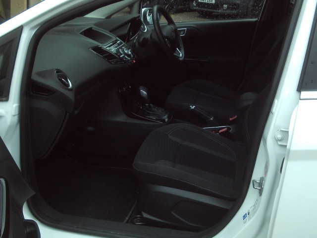 Used Ford Fiesta 2015 for sale - 76093870: Photo 16