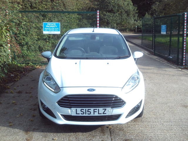 Used Ford Fiesta 2015 for sale - 76093870: Photo 9