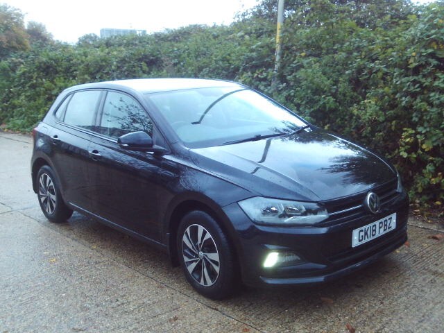 Used Volkswagen Polo 2018 for sale - 76322172: Photo 2