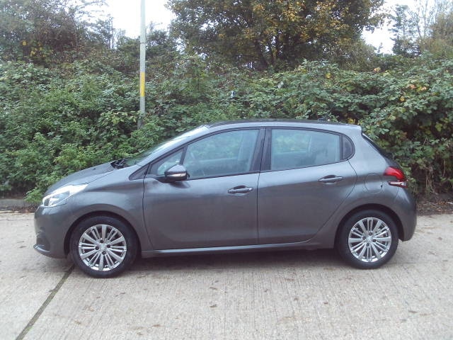 Used Peugeot 208 2019 for sale - 76302797: Photo 9