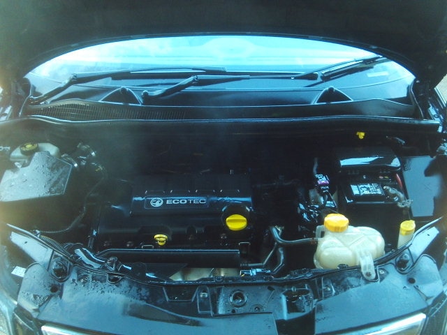 Used Vauxhall Corsa 2013 for sale - 76699204: Photo 4