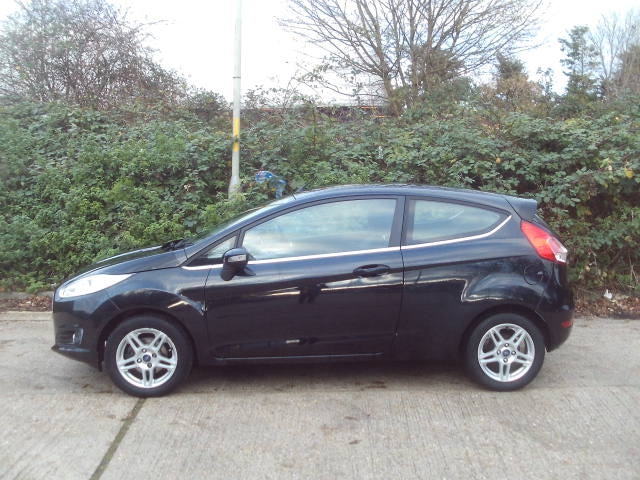 Used Ford Fiesta 2013 for sale - 76640836: Photo 9