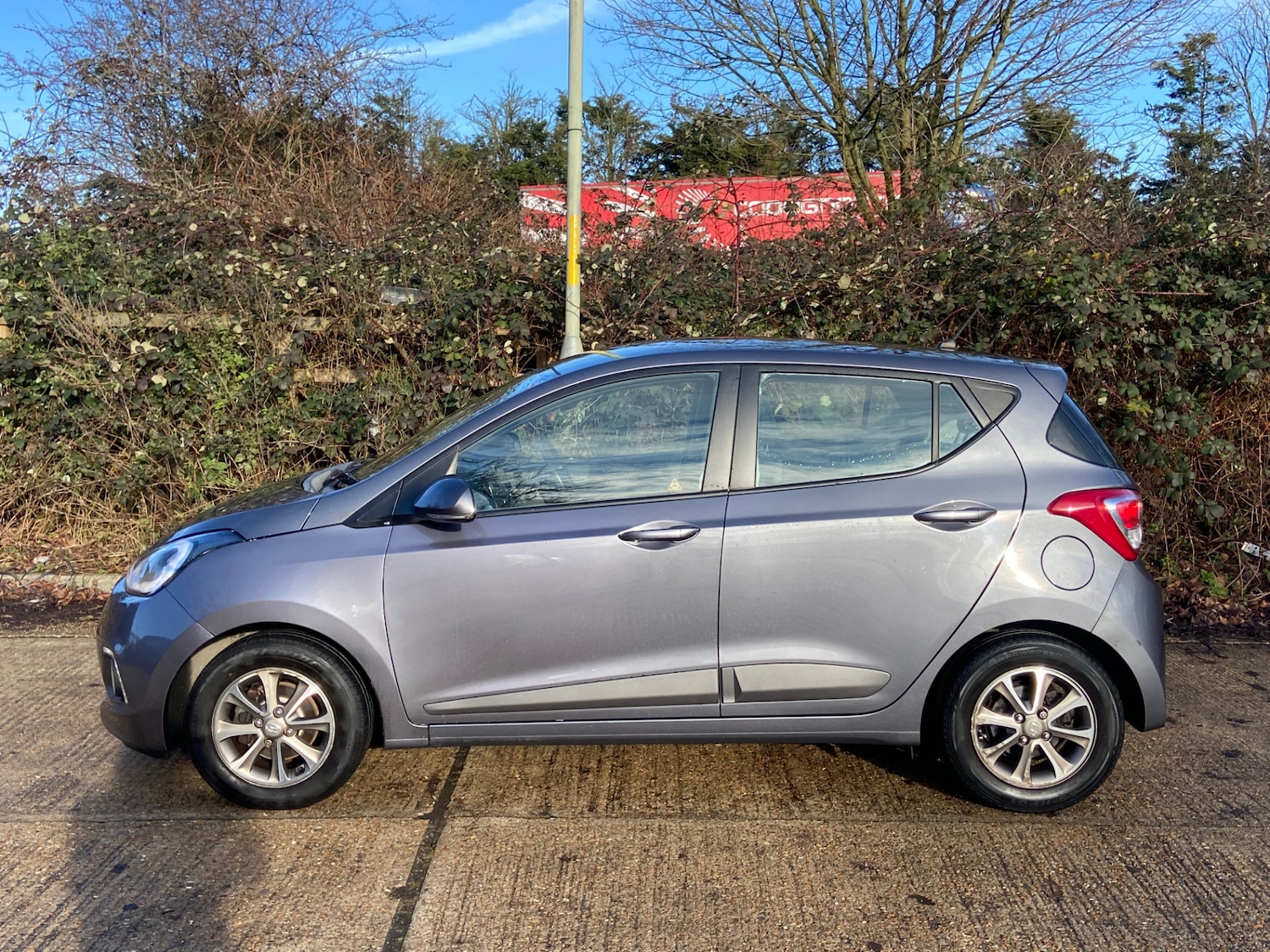 Used Hyundai i10 2014 for sale - 77198597: Photo 10