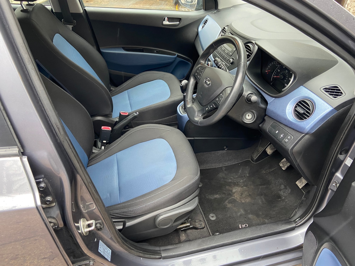 Used Hyundai i10 2014 for sale - 77198597: Photo 16