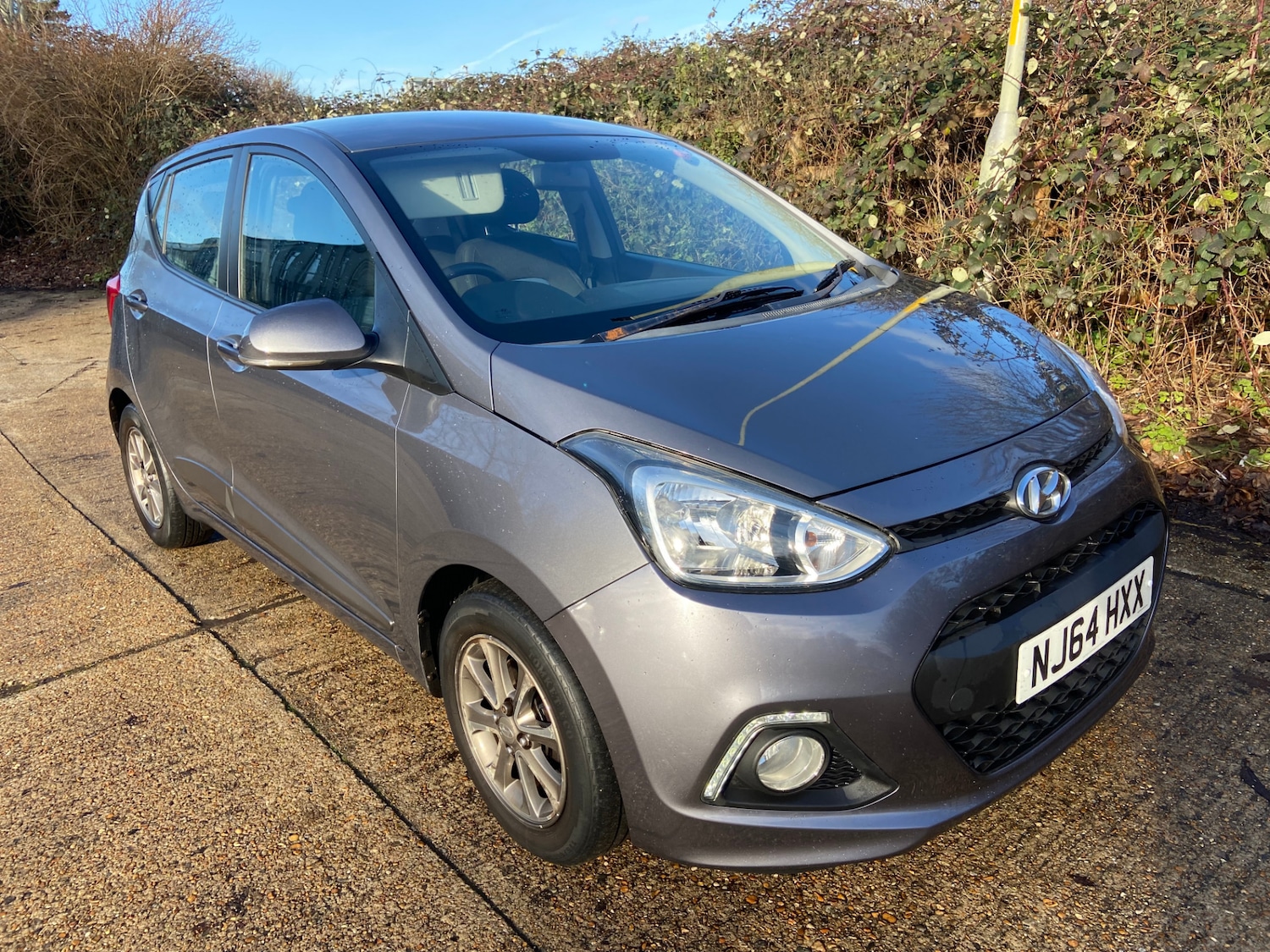 Used Hyundai i10 2014 for sale - 77198597: Photo 2