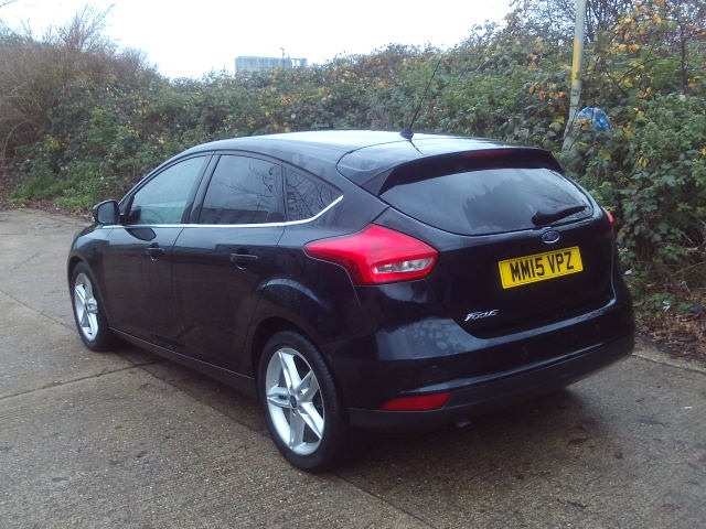 Used Ford Focus 2015 for sale - 76922035: Photo 11