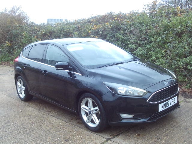 Used Ford Focus 2015 for sale - 76922035: Photo 2