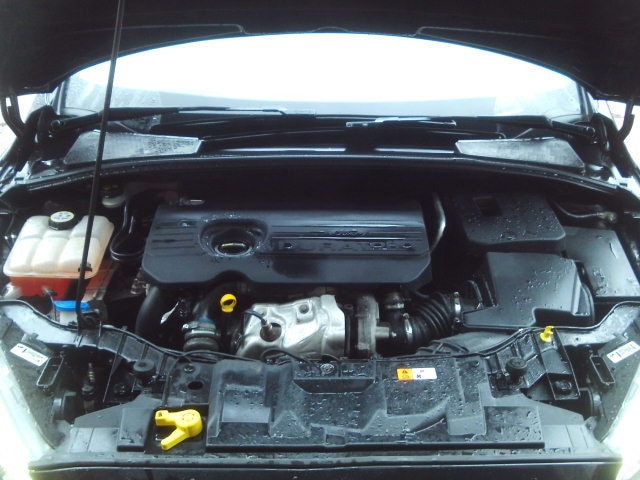 Used Ford Focus 2015 for sale - 76922035: Photo 5