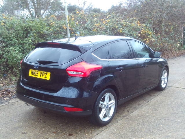 Used Ford Focus 2015 for sale - 76922035: Photo 7