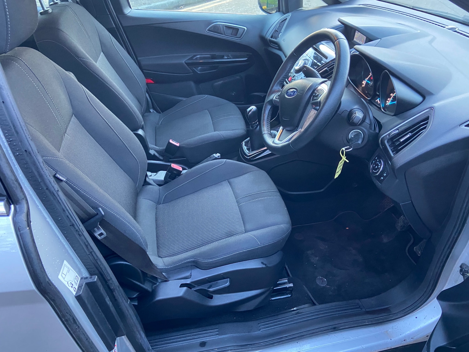 Used Ford B-MAX 2015 for sale - 77435435: Photo 15