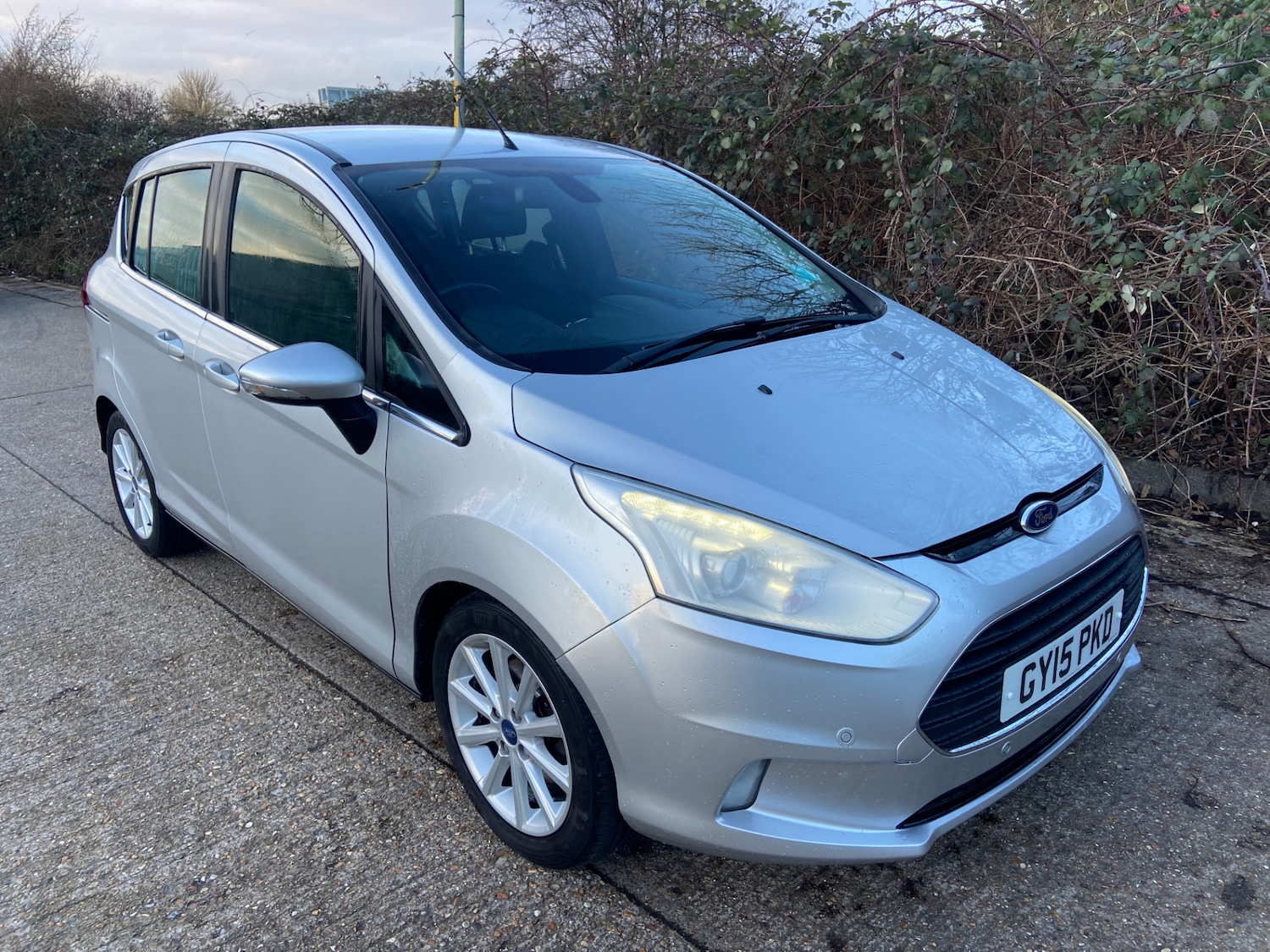 Used Ford B-MAX 2015 for sale - 77435435: Photo 2