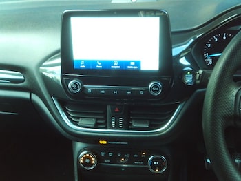 Used Ford Fiesta 2020 for sale - 75922144: Photo 4