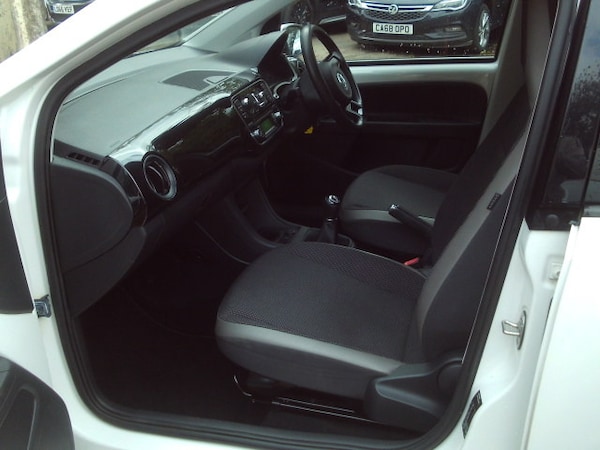 Used Volkswagen up! 2015 for sale - 76172274: Photo 14