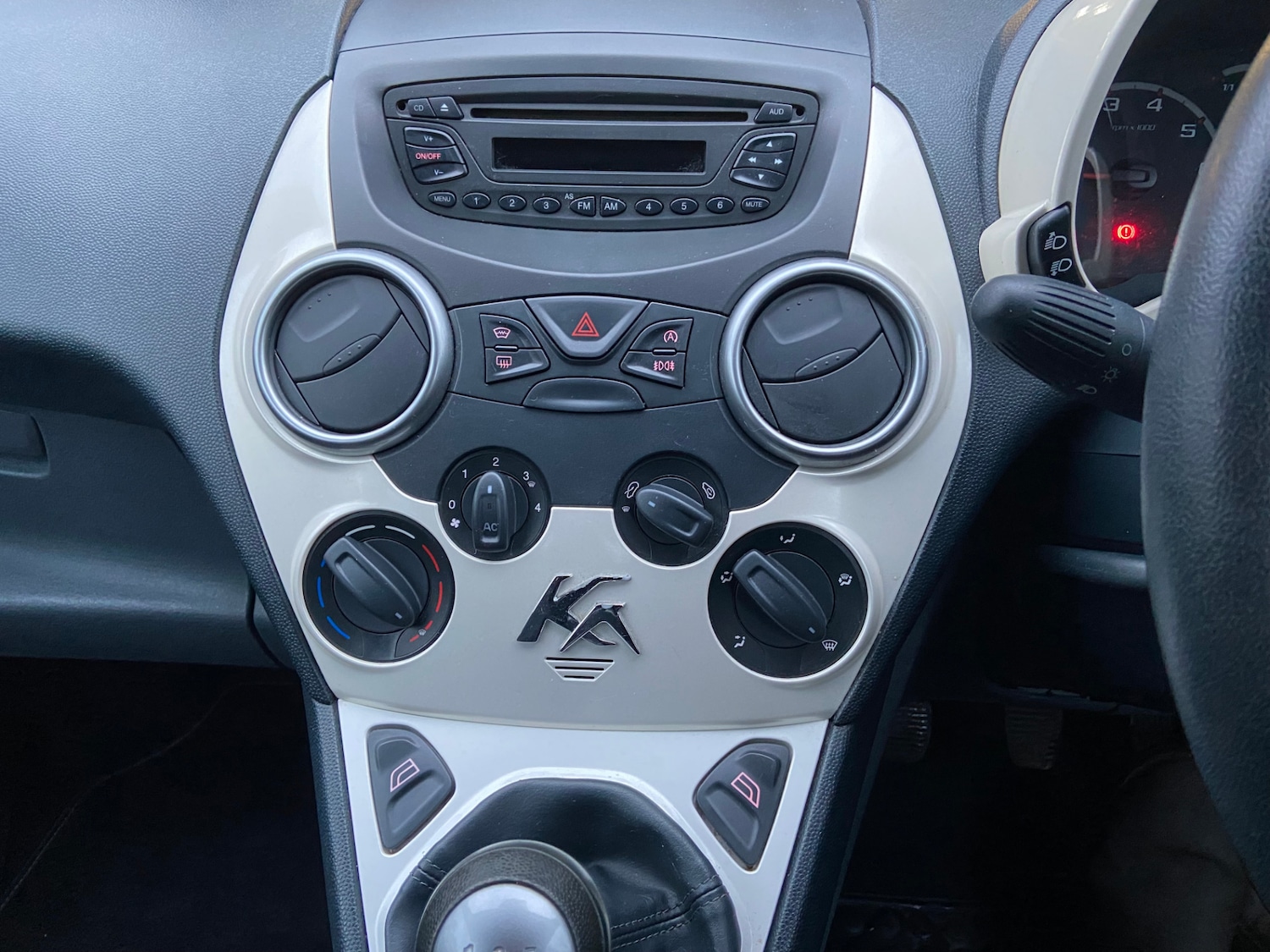 Used Ford Ka 2014 for sale - 77151681: Photo 4