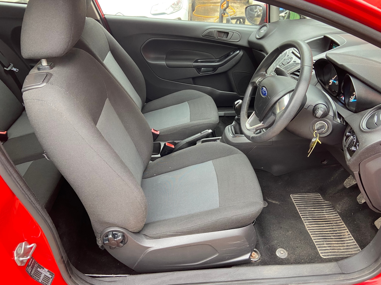 Used Ford Fiesta 2016 for sale - 77328664: Photo 12