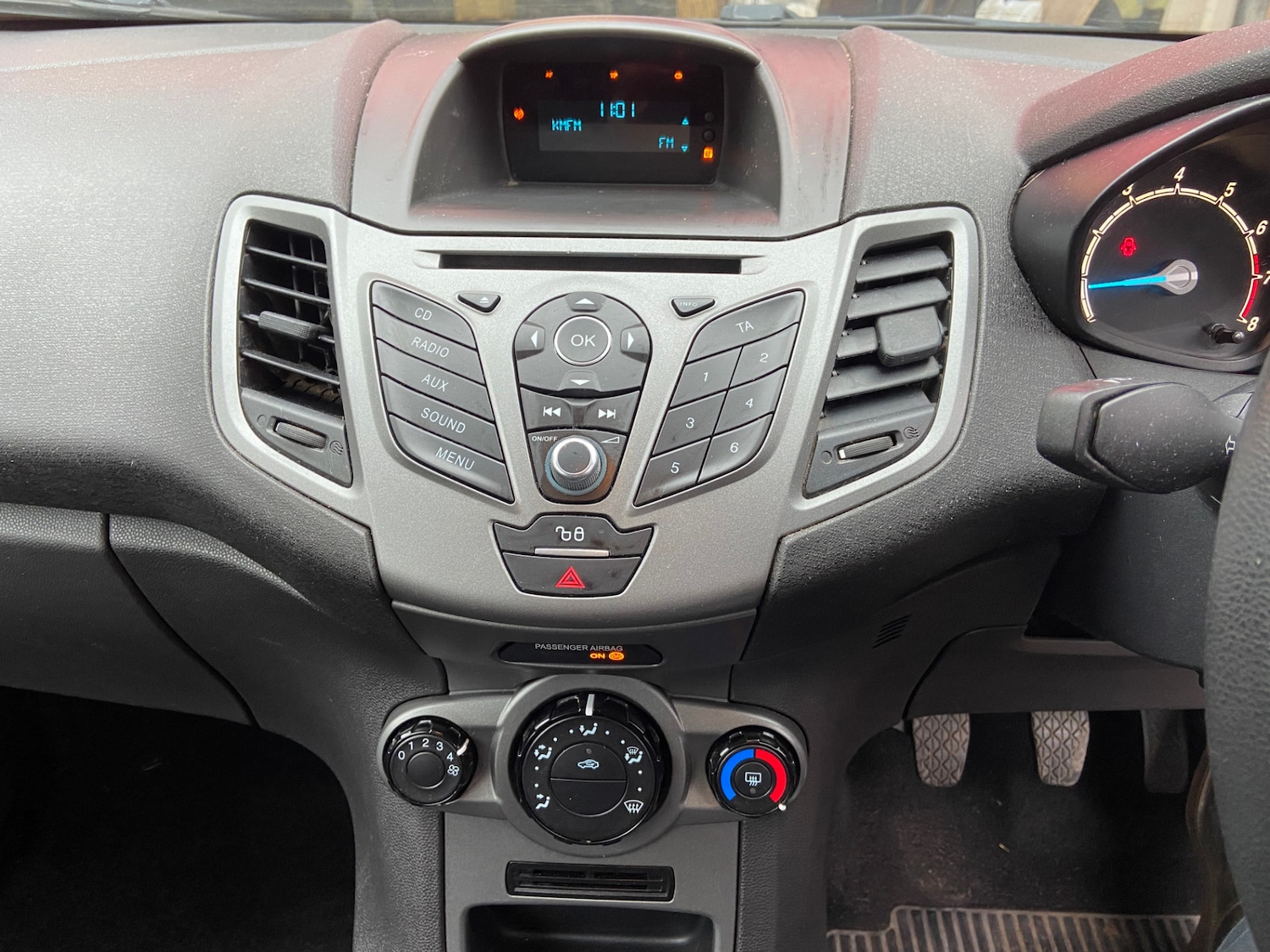 Used Ford Fiesta 2016 for sale - 77328664: Photo 4