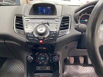 Used Ford Fiesta 2014 for sale - 78794151: Photo