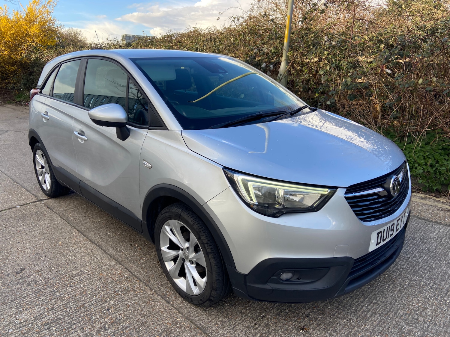 Used Vauxhall Crossland X 2019 for sale - 77890452: Photo 2