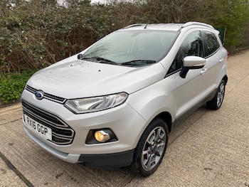 2016 (16) - 1.0 EcoBoost Titanium 5dr Silver 60k Miles FSH Years MOT Warranty