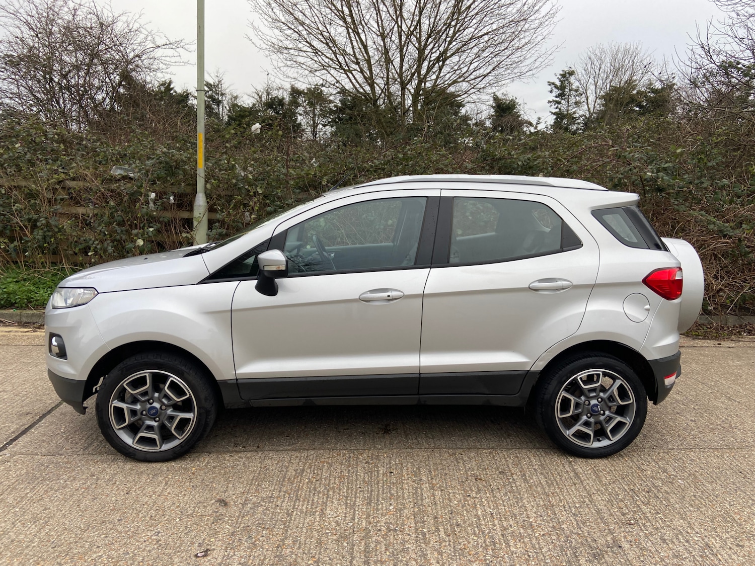 Used Ford Ecosport 2016 for sale - 77877977: Photo 9