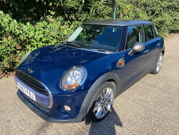 Used MINI Hatch 2017 for sale - 79210456: Photo