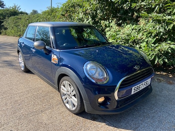 Used MINI Hatch 2017 for sale - 79210456: Photo