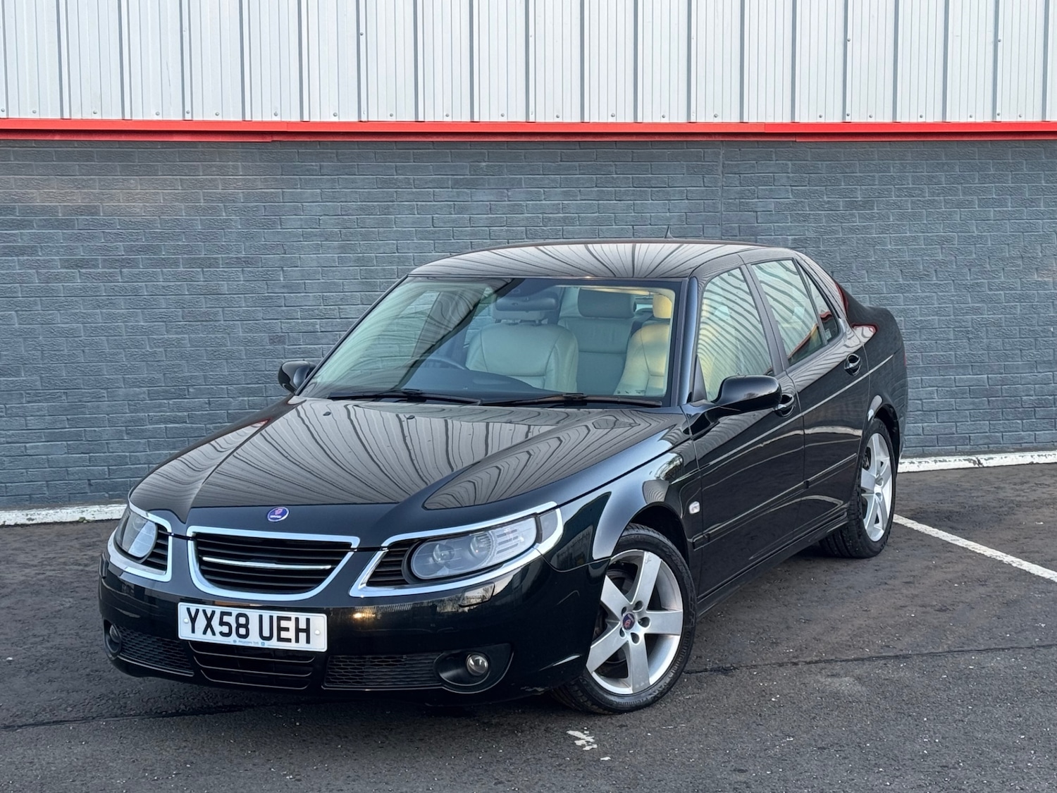 Used Saab 9-5 2008 for sale - 76281833: Photo 2
