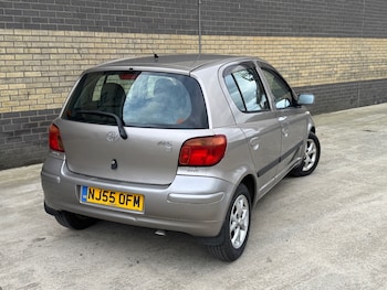 Used Toyota Yaris 2005 for sale - 77573092: Photo