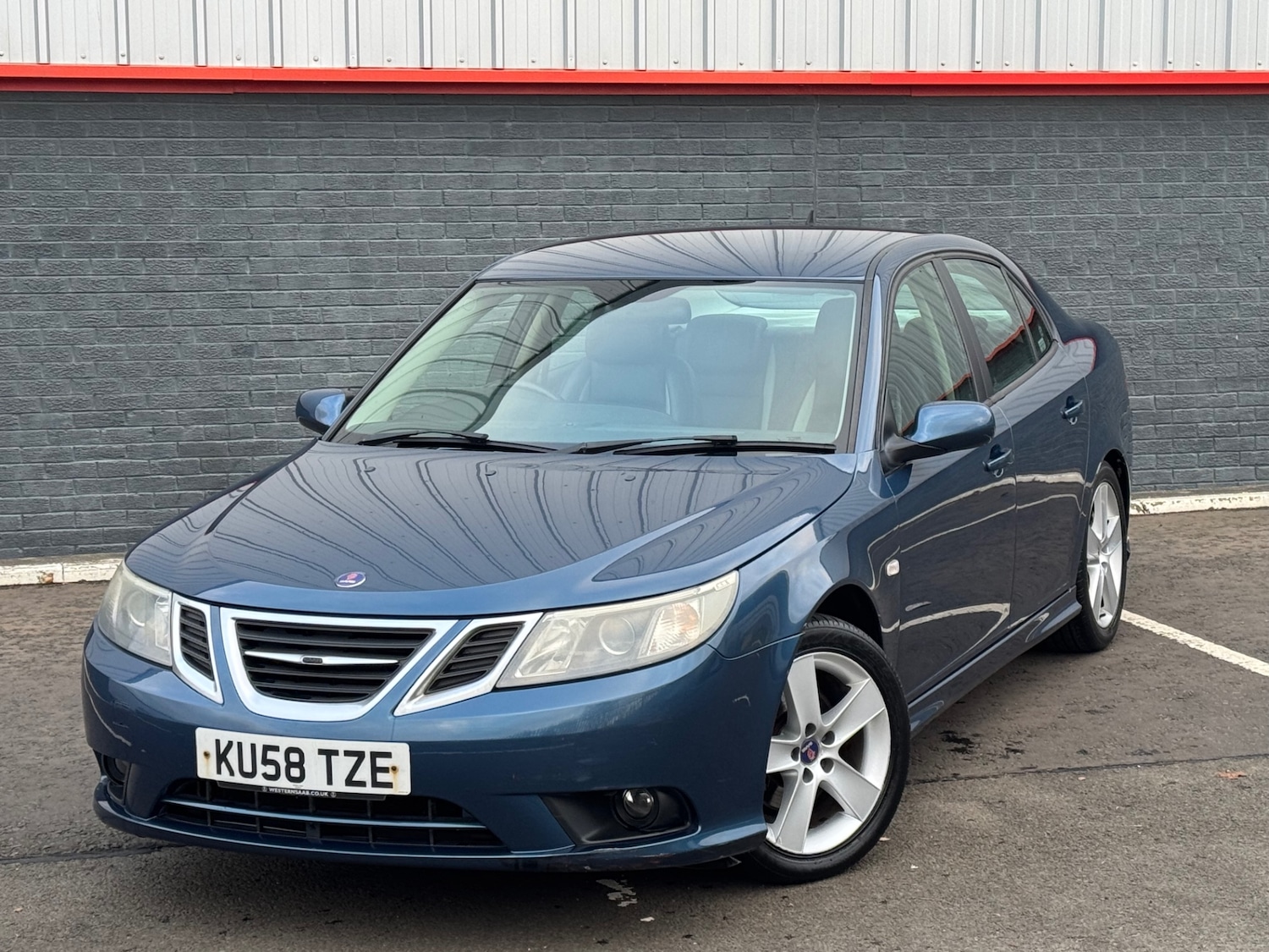 Used Saab 9-3 2008 for sale - 76553366: Photo 2