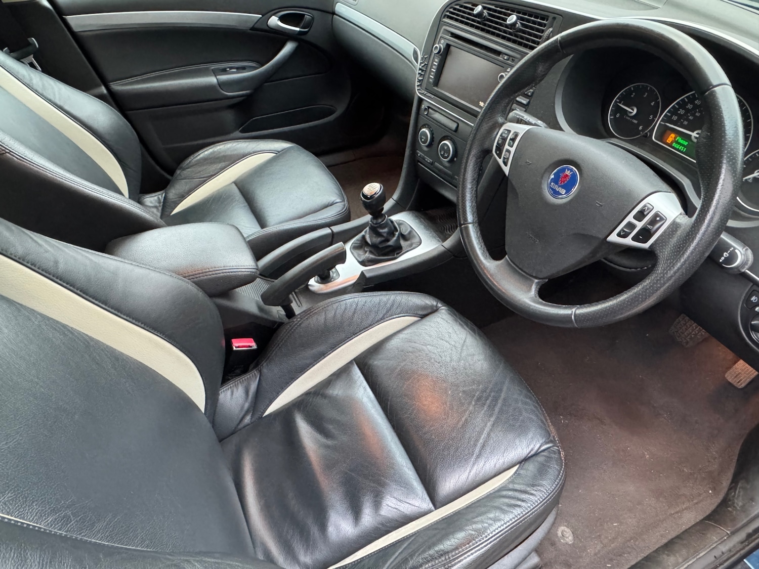 Used Saab 9-3 2008 for sale - 76553366: Photo 6