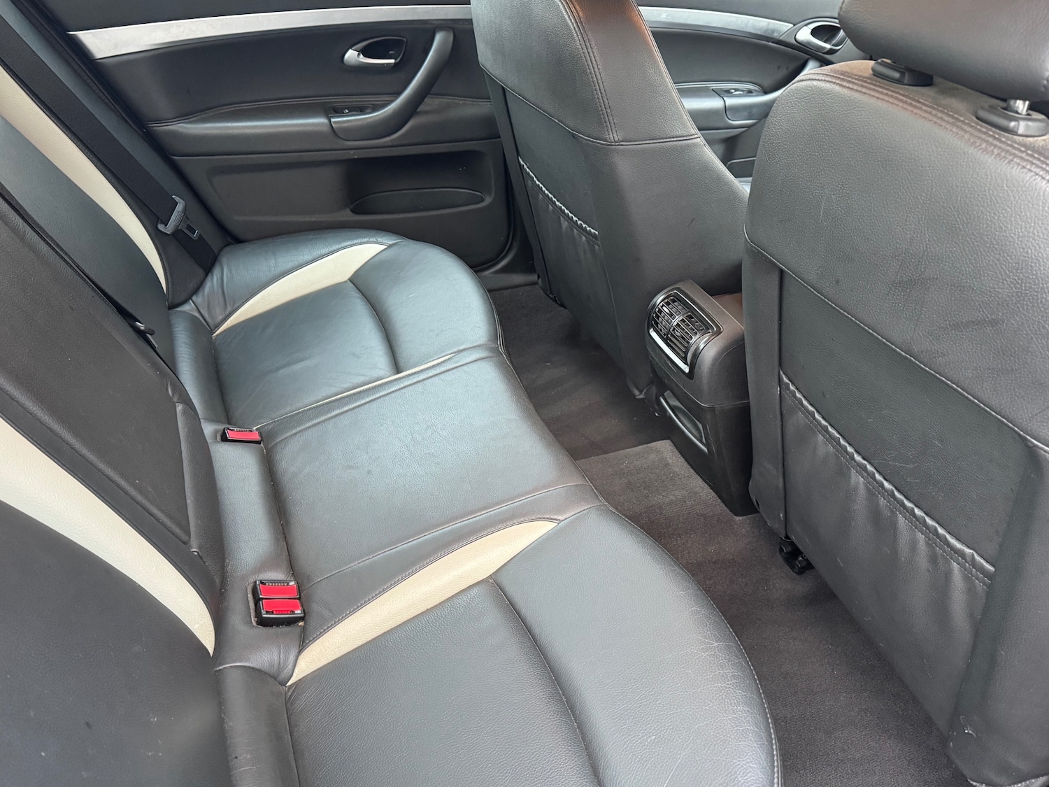 Used Saab 9-3 2008 for sale - 76553366: Photo 8