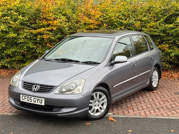 Used Honda Civic 2005 for sale - 76281849: Photo 10