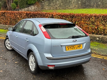 Used Ford Focus 2005 for sale - 76564910: Photo