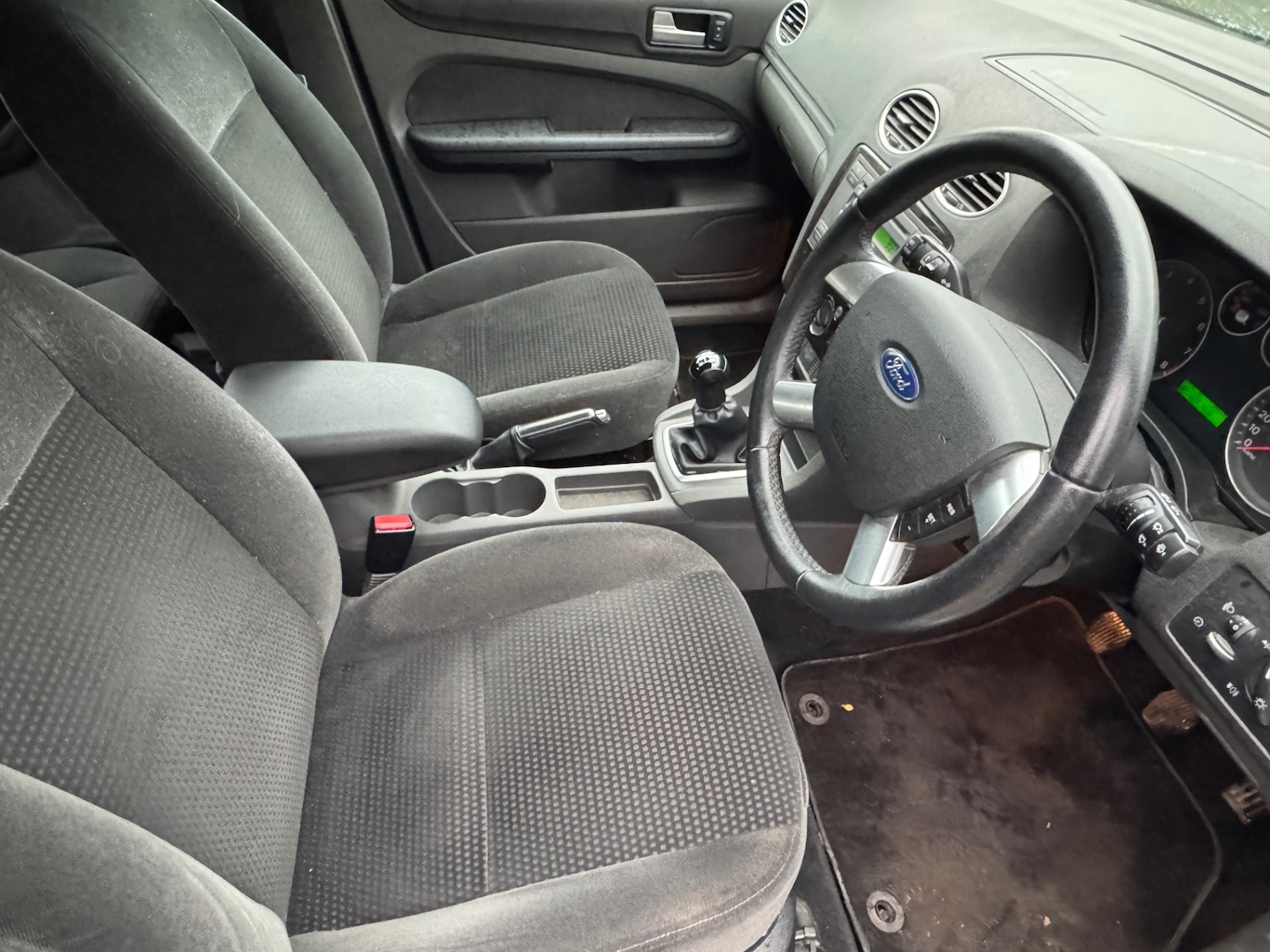 Used Ford Focus 2005 for sale - 76564910: Photo 5