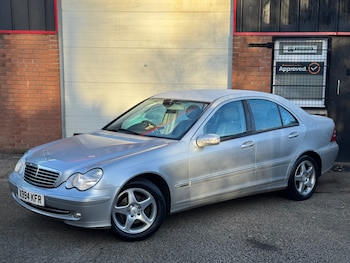 Used Mercedes-Benz C Class 2001 for sale - 76655633: Photo