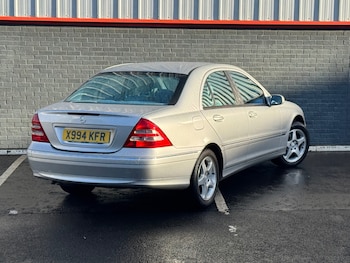Used Mercedes-Benz C Class 2001 for sale - 76655633: Photo
