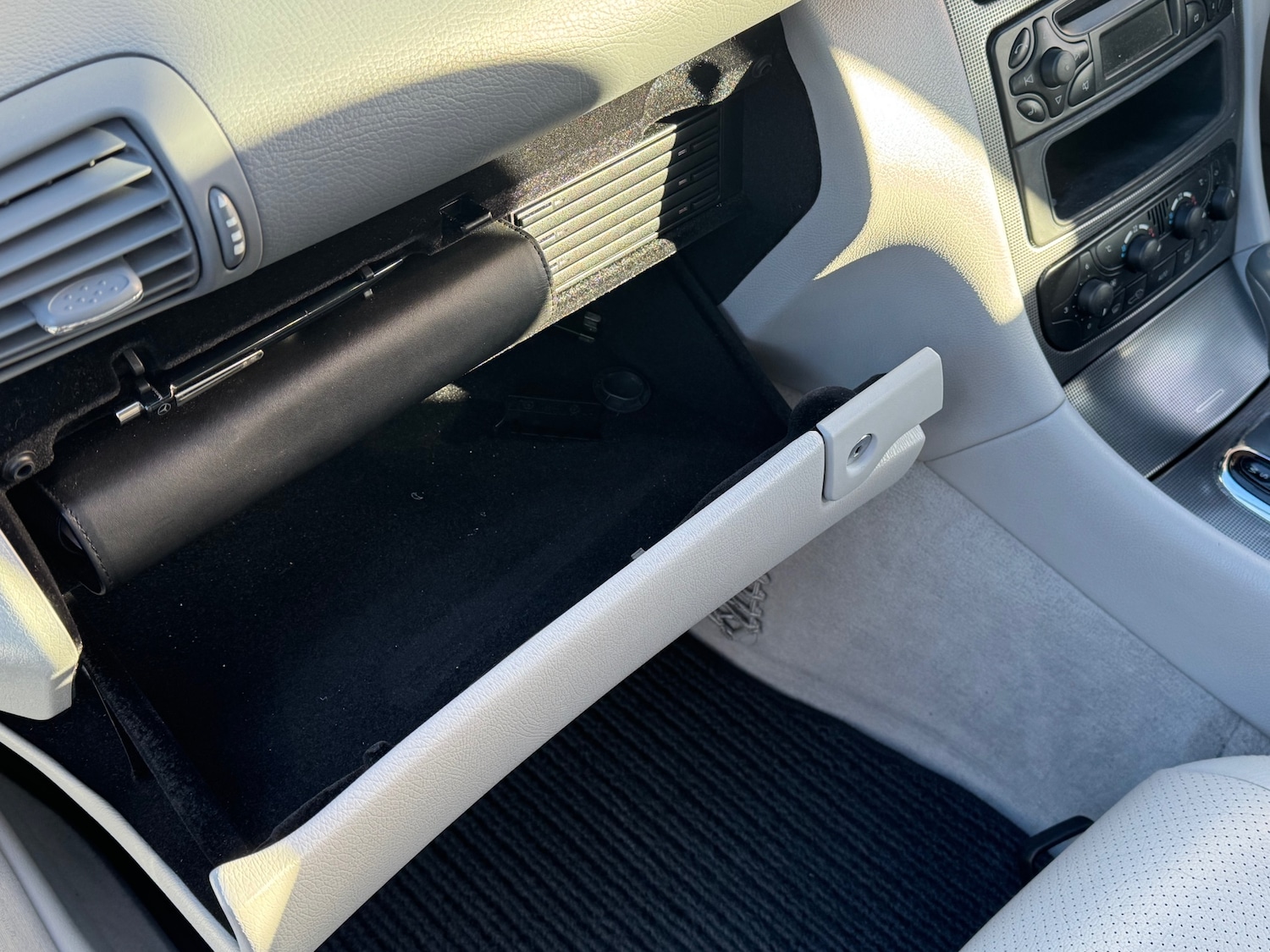 Used Mercedes-Benz C Class 2001 for sale - 76655633: Photo 9