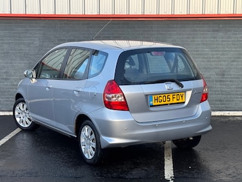 Used Honda Jazz 2005 for sale - 77884917: Photo