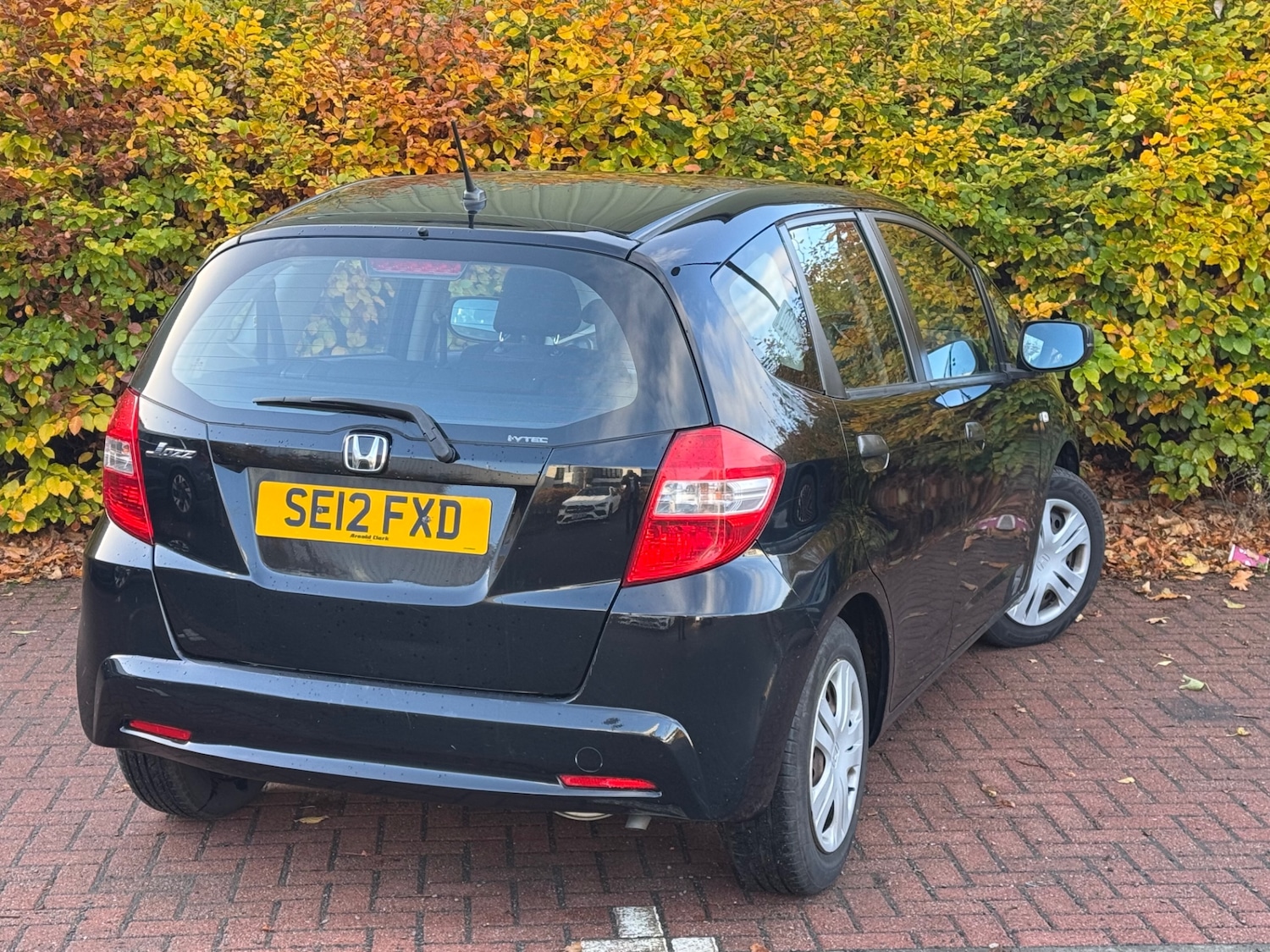 Used Honda Jazz 2012 for sale - 76392558: Photo 3