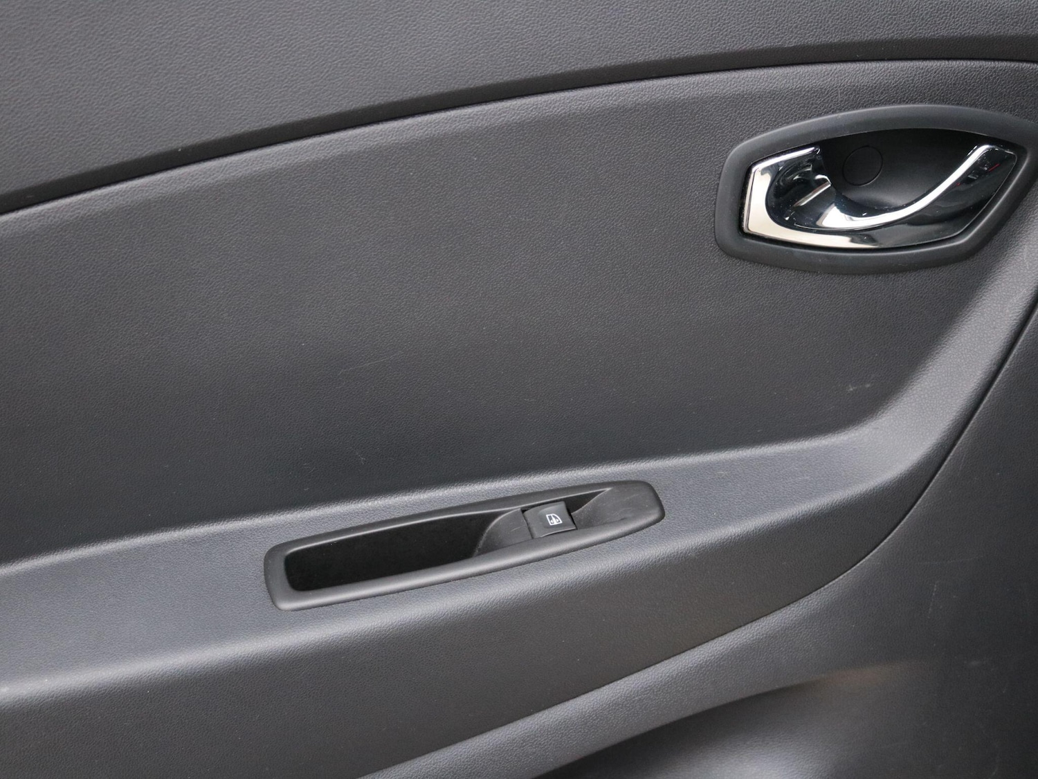 Used Renault Captur 2016 for sale - 77882133: Photo 27