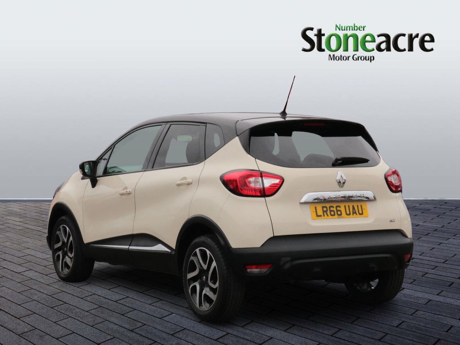 Used Renault Captur 2016 for sale - 77882133: Photo 7