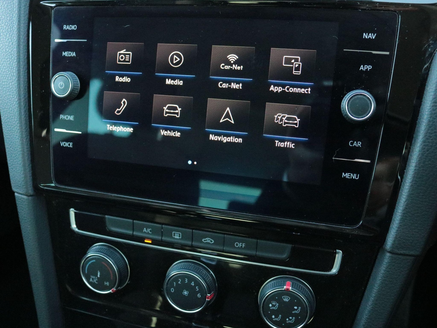 Used Volkswagen Golf 2019 for sale - 76484332: Photo 21