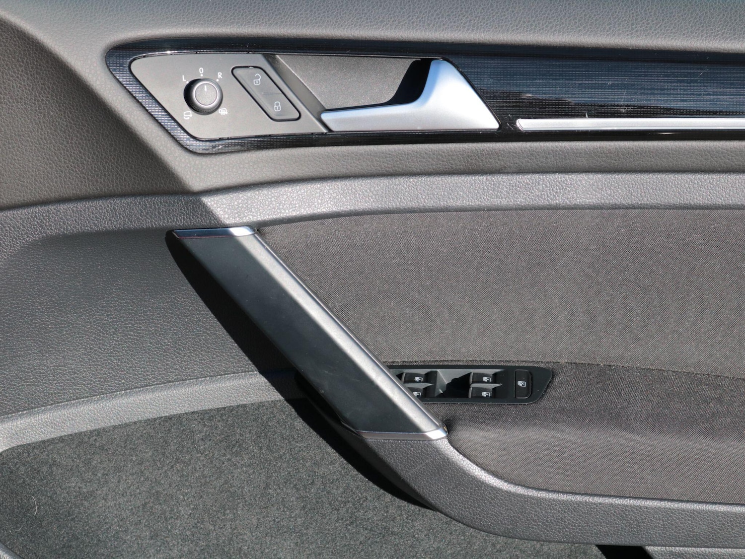 Used Volkswagen Golf 2019 for sale - 76484332: Photo 26