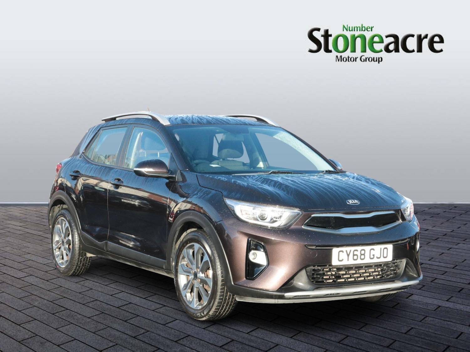 Used Kia Stonic 2018 for sale - 76573185: Photo 1
