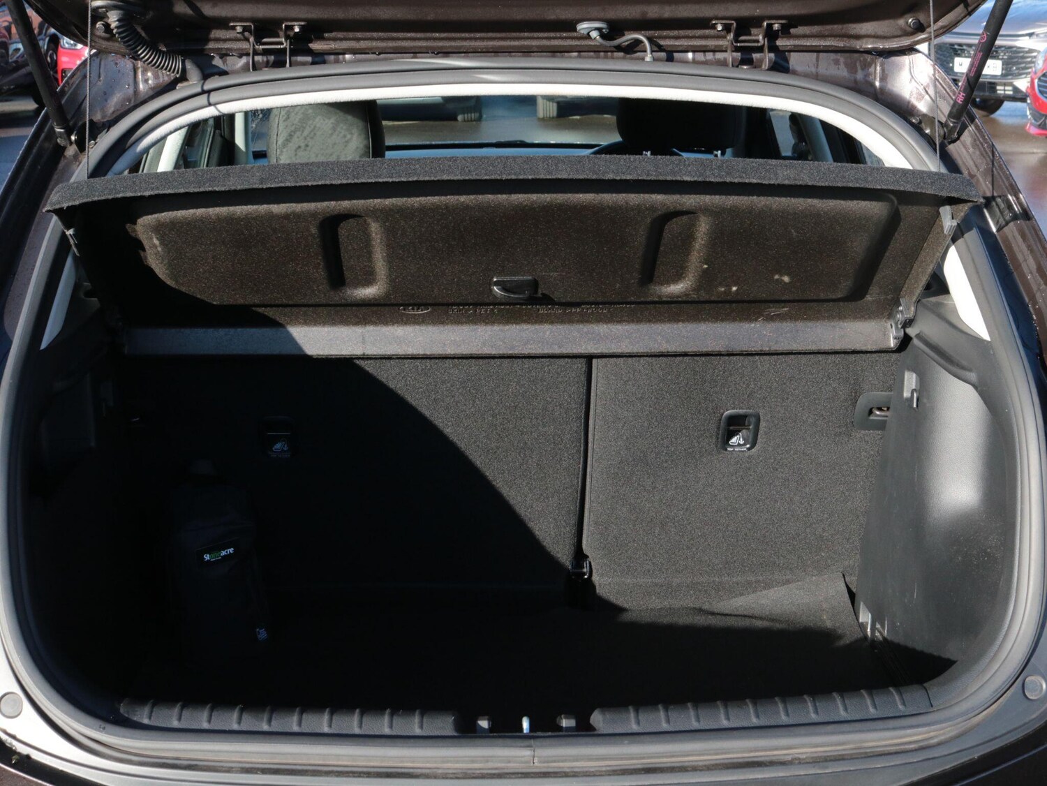 Used Kia Stonic 2018 for sale - 76573185: Photo 12