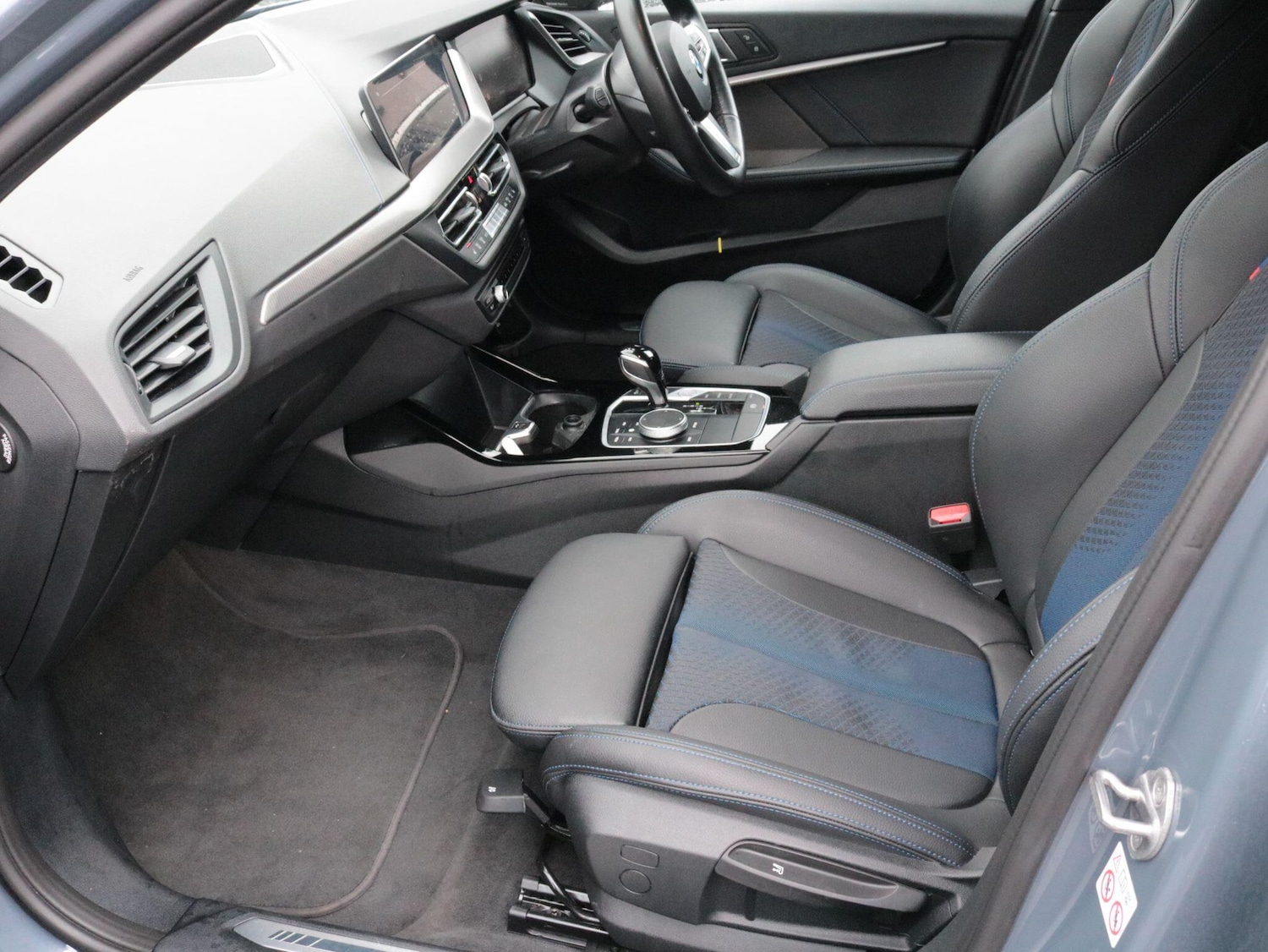 Used BMW 1 Series 2024 for sale - 77090972: Photo 15