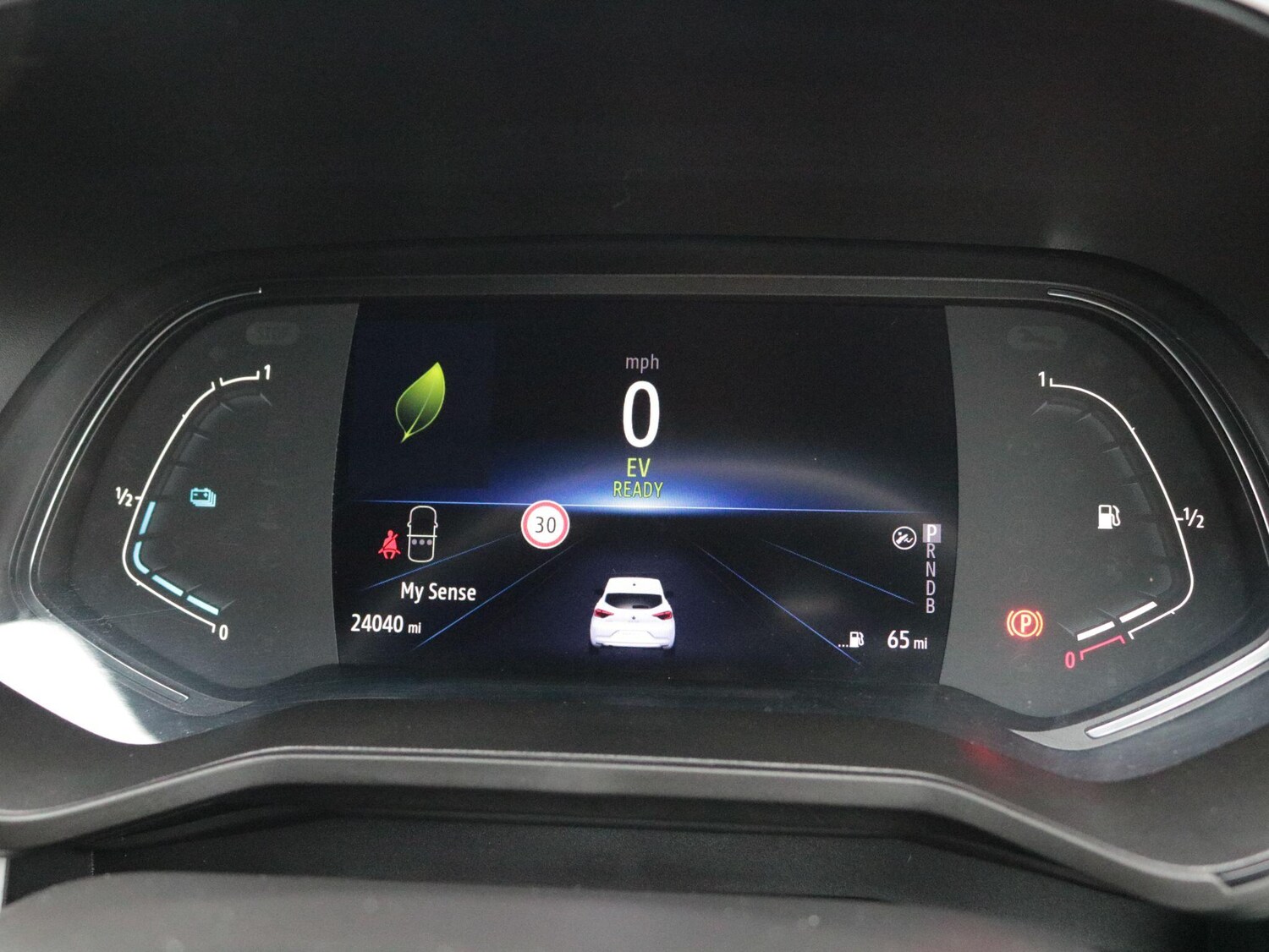 Used Renault Clio 2023 for sale - 76361152: Photo 16