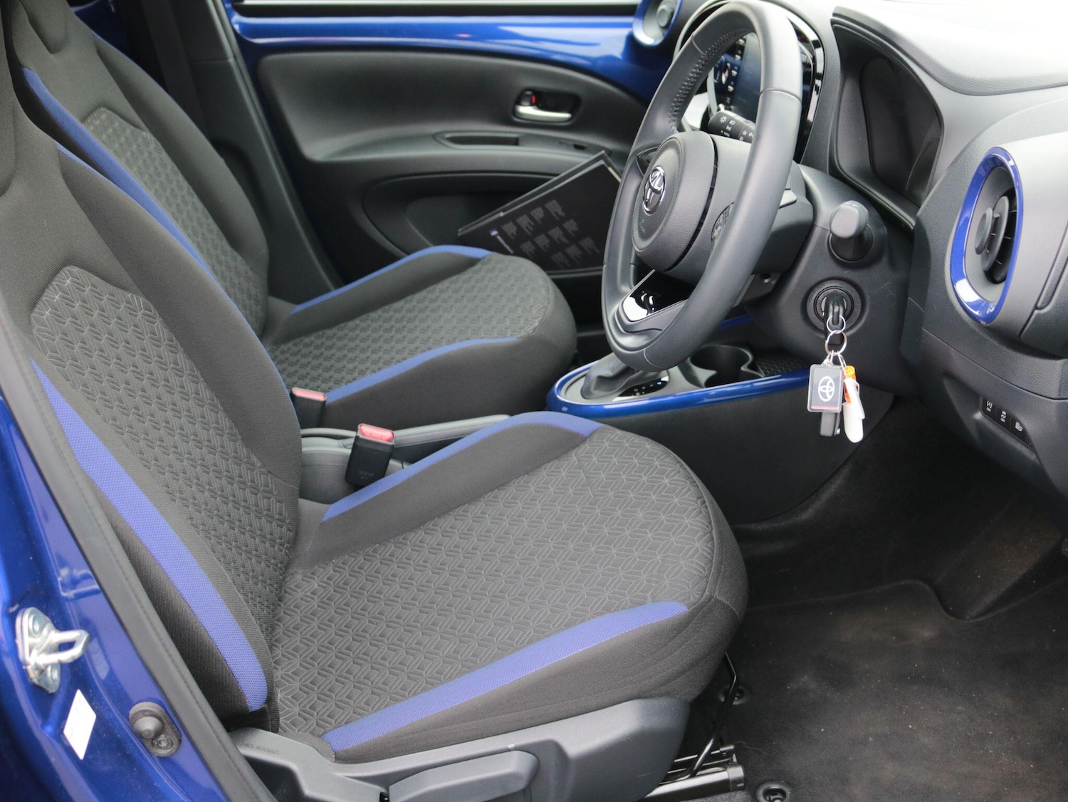 Used Toyota Aygo X 2023 for sale - 77993041: Photo 12