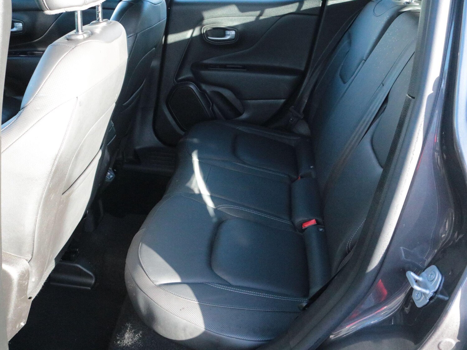 Used Jeep Renegade for sale - 77497069: Photo 27